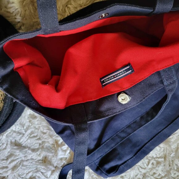 Gigi Hadid x Tommy Hilfiger Sailor Cap and Tote - Picture 5 of 5